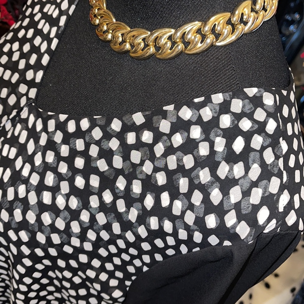 Top - Picture 6 of 8